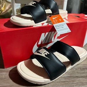 Nike Benassi Duo Ultra Slide